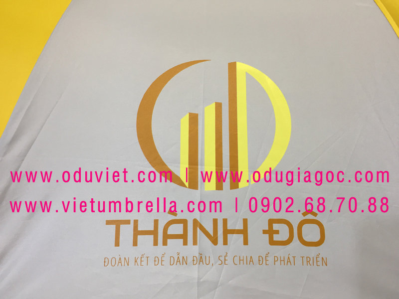xưởng sản xuất ô dù cầm tay in logo quảng cáo